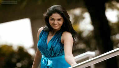 Actress Sunaina