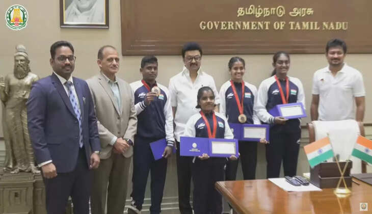பாராலிம்பிக்கில் பதக்கம் வென்ற வீரர்களுக்கு ரூ.5 கோடி - முதல்வர் ஸ்டாலின் வழங்கினார்..&nbsp;&nbsp;
