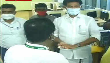 அன்பில் மகேஷ்