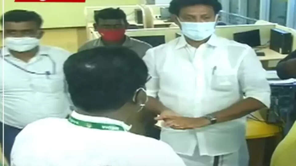 அன்பில் மகேஷ்