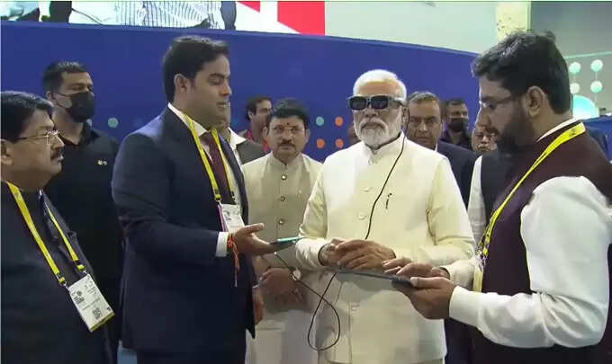 5ஜி சேவையை தொடங்கி வைத்தார் பிரதமர் நரேந்திர மோடி..