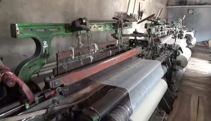 நூல் விலை உயர்வு : 4வது நாளை எட்டியது பேண்டேஜ் உற்பத்தியாளர்களின் வேலைநிறுத்தப் போராட்டம்... 