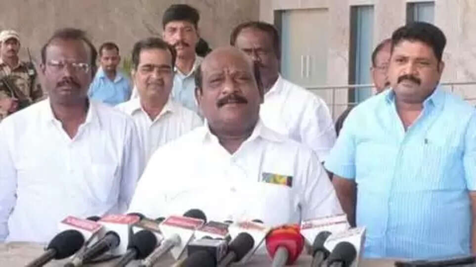 செழியன்