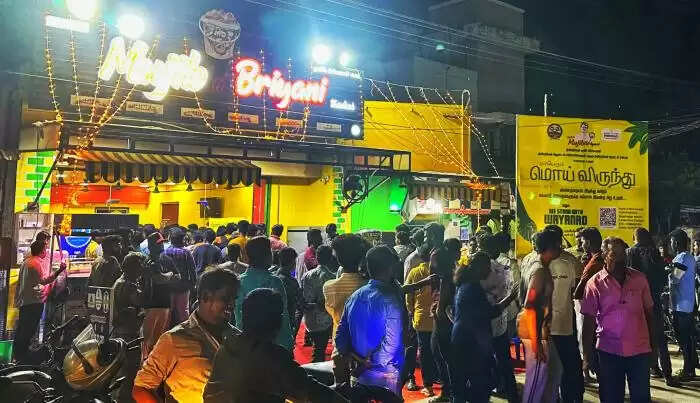 வயநாடு மக்களுக்கு உதவ மொய் விருந்து.. திண்டுக்கல்லில் நடந்த சுவாரஸ்ய நிகழ்வு.. 