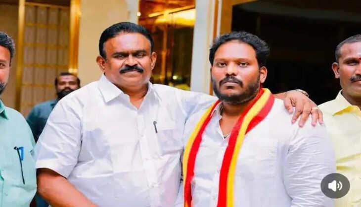 நெல்லையில் திமுகவுக்கு பெரும் அதிர்ச்சி! 15-வது வார்டு கவுன்சிலர் அஜய் தவெகவில் ஐக்கியம்