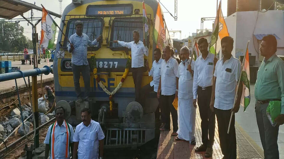 palakad passenger