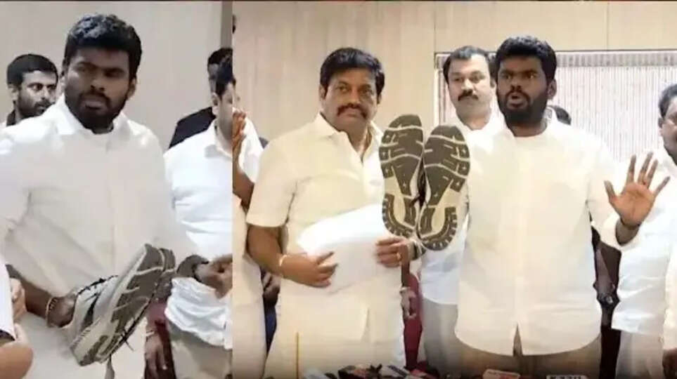 என்னுடன் செருப்பு அணியாமல் இருந்த அனைவரும் விரதத்தை நிறைவு செய்யுங்கள்- அண்ணாமலை