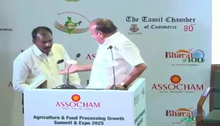 'ஏய் எரும மாடா நீ' மேடையில் ஒருமையில் பேசிய அமைச்சர் எம்.ஆர்.கே.பன்னீர்செல்வம்