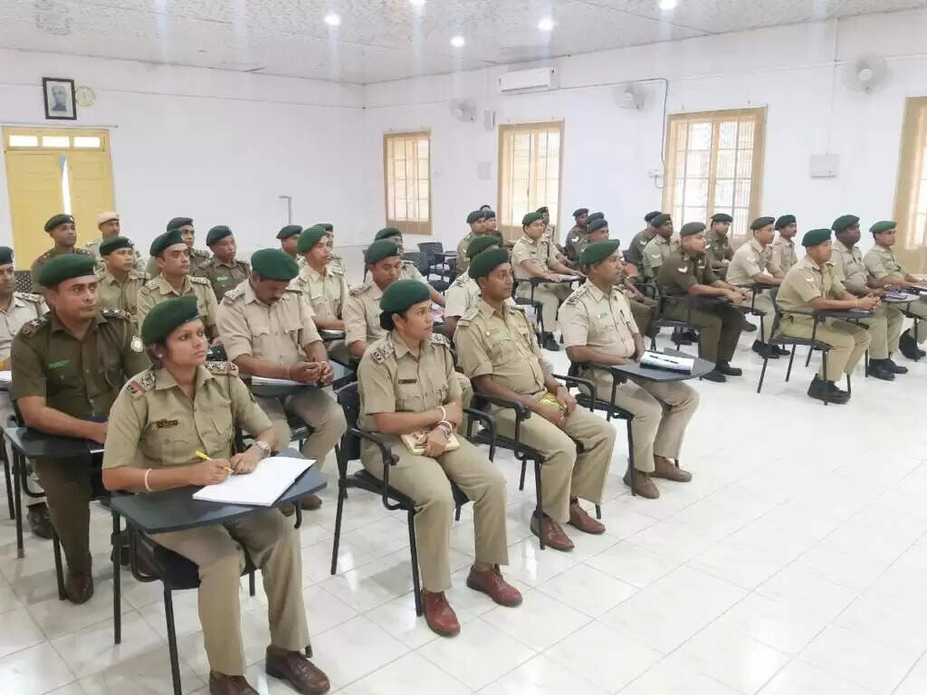 வனக் காவலர்கள்