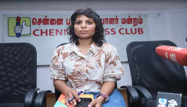 “திமுகவை நம்பினேன்... சமூக நீதி பேசும் இந்த அரசு நியாயத்தின் பக்கம் நிற்கும் என நினைத்தேன்... ஆனால்”- கதறும் கெளசல்யா