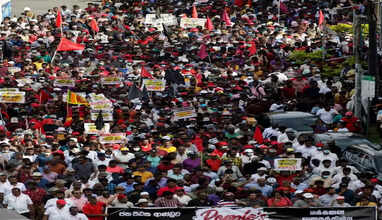 இலங்கையில் துப்பாக்கிச் சூடு..தொடரும் பதற்றம்.. - போலீஸாருக்கு அதிரடி உத்தரவு போட்ட மனித உரிமைகள் ஆணையம்