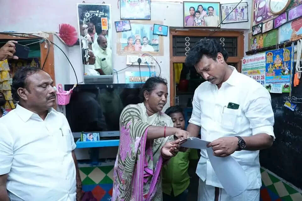 ‘ஸ்ரீமதி மரணத்திற்கு நிச்சயம் நீதி கிடைக்கும்’ - பெற்றோருக்கு ஆறுதல் கூறிய அமைச்சர் அன்பில் மகேஷ்..