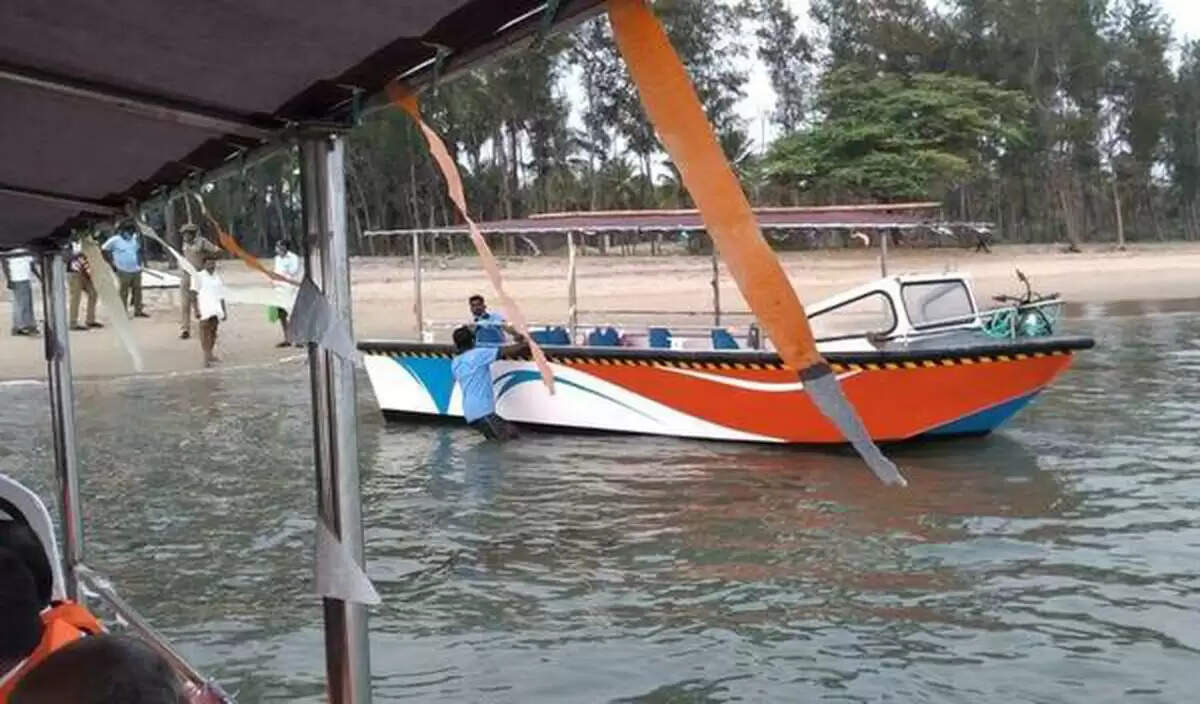 மன்னார் வளைகுடா சுழல் சுற்றுலா திட்டத்திற்கு ரூ. 15 கோடி ஒதுக்கீடு..