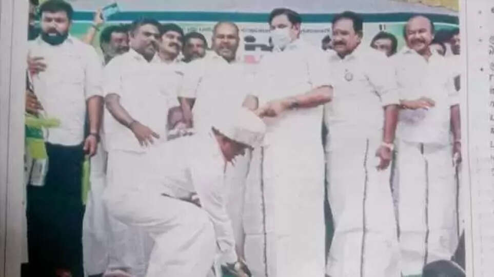 எடப்பாடி பழனிசாமி