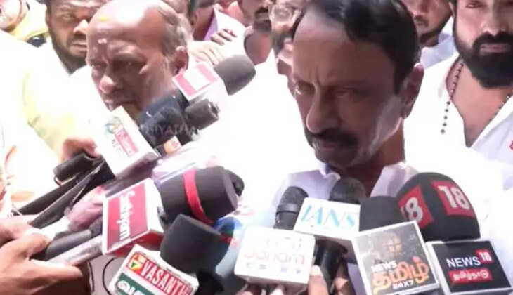 நாளை விஜய் பொதுகூட்டத்துக்கு முழு பாதுகாப்பு அளிப்பதாக காவல்துறை உத்தரவாதம்- செங்கோட்டையன்