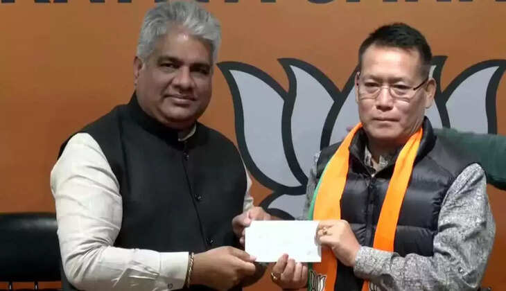 லெட்பாவ் ஹாக்கிப் (காவி துண்டு)