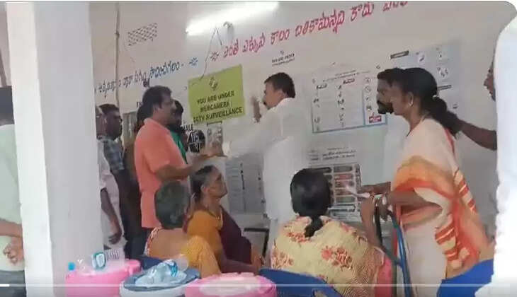 வாக்காளர்