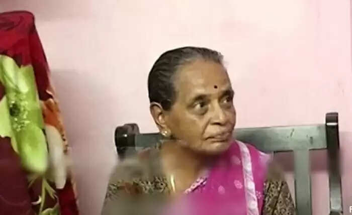 நளினி தாயார்