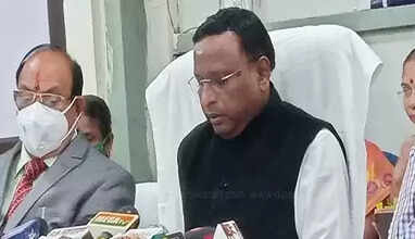 டிஎன்பிஎஸ்சி தலைவர் பாலசந்திரன்