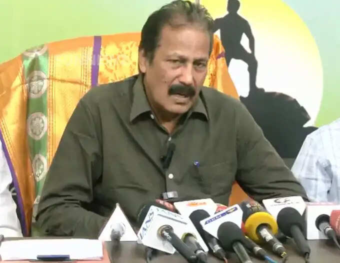 “பதவி இல்லை என்றால் உயிரா போகப் போகிறது?”- கிருஷ்ணசாமி கேள்வி