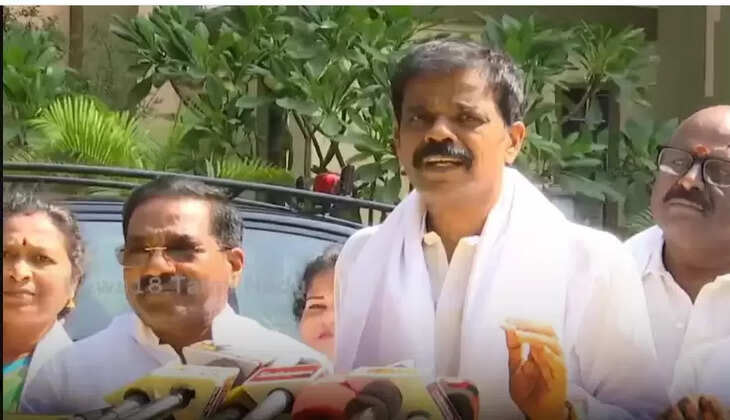 செல்வகுமார்