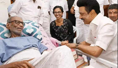 பழ நெடுமாறன்