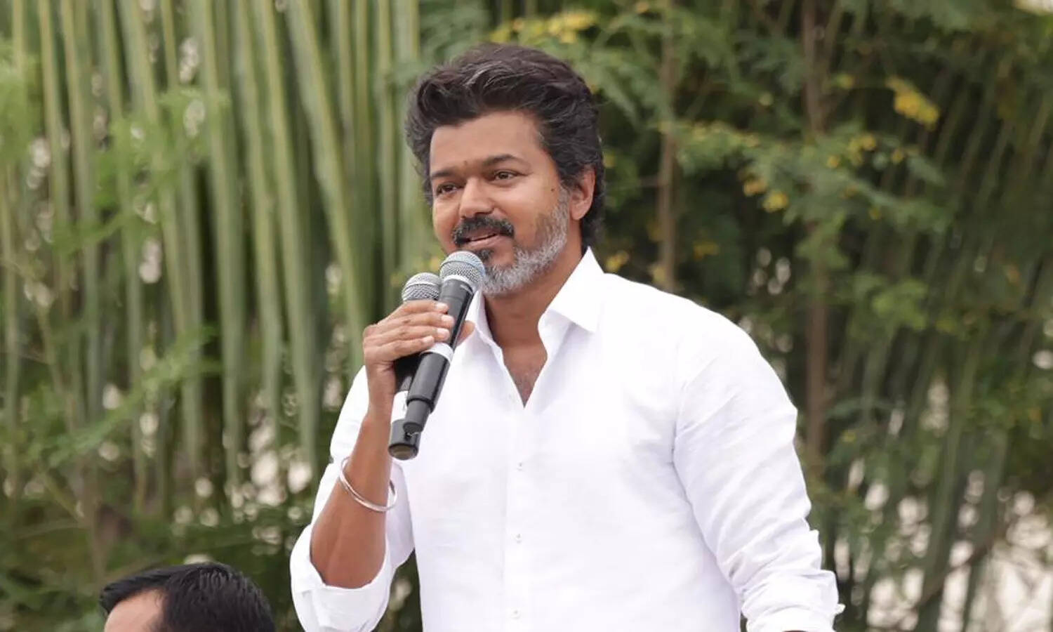 #BIG NEWS : விஜய் மக்கள் சந்திப்பு நிகழ்ச்சிக்கு 20 நிபந்தனைகள் விதித்த போலீசார் - 'இவங்களுக்கு' மட்டும் அனுமதியில்லை!