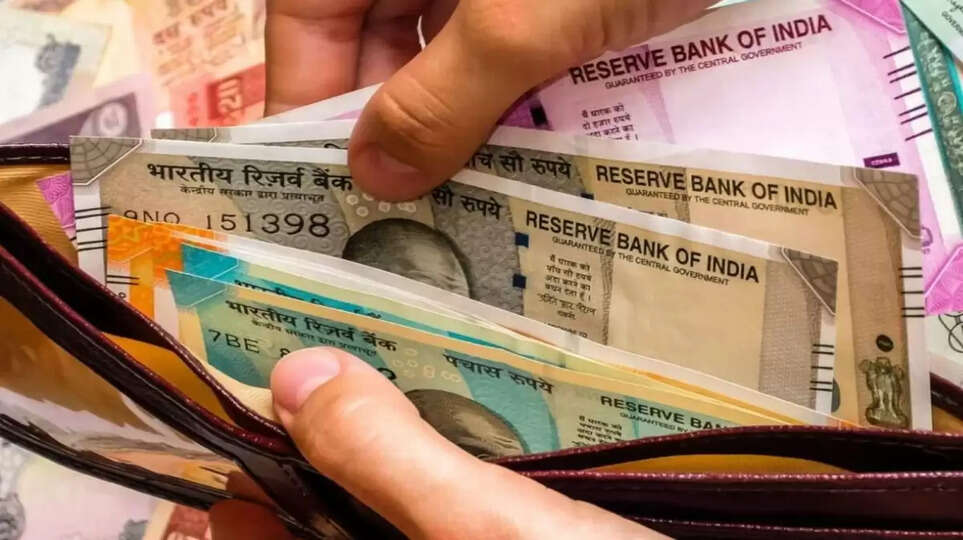 மத்திய அரசு ஊழியர்கள் பழைய ஓய்வூதிய திட்ட பலன்களை பெற முடியும்.. எப்படி தெரியுமா??