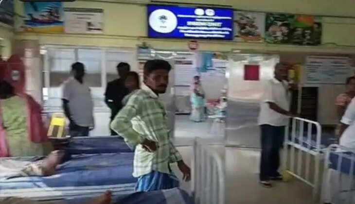 ப்ளீச்சிங் பவுடரைக் கொட்டி குடிநீர் தொட்டியில் தூய்மைப் பணி- குழந்தைகளுக்கு வாந்தி, மயக்கம்