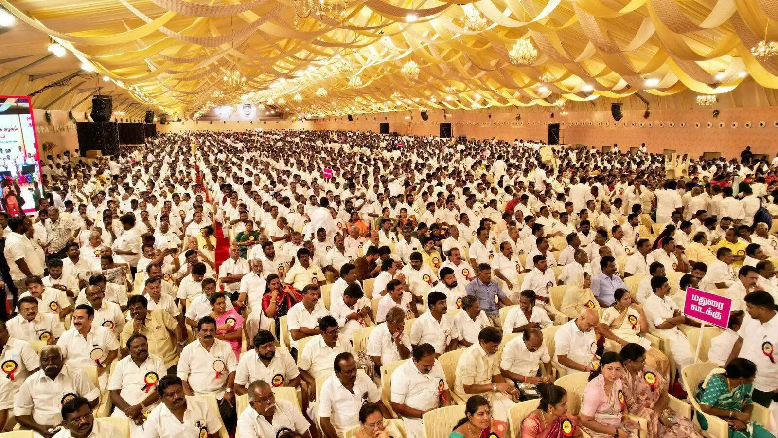 ‘ஓரணியில் தமிழ்நாடு’ 30% வாக்காளர்களை திமுக உறுப்பினர்களாக சேர்க்க இலக்கு - மு.க.ஸ்டாலின்..