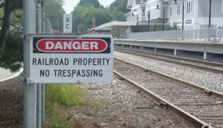 திருச்சி ஆர்.டி.ஓ.,&nbsp; ஆசிரியை தம்பதி ரயில் முன் பாய்ந்து தற்கொலை..!!