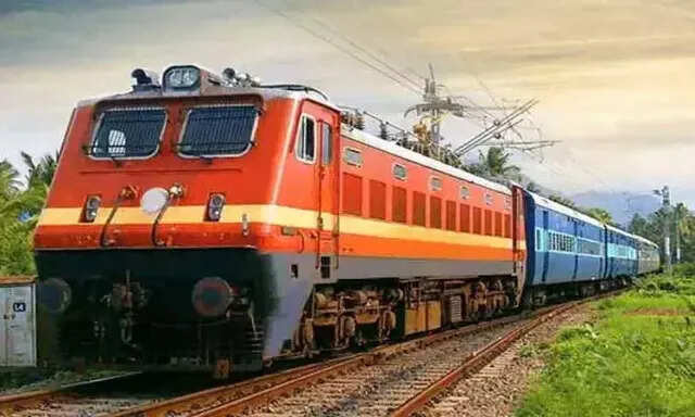 சென்னை ரயில் சேவையில் மாற்றம், தாமதமாகும் ரயில்கள்..!