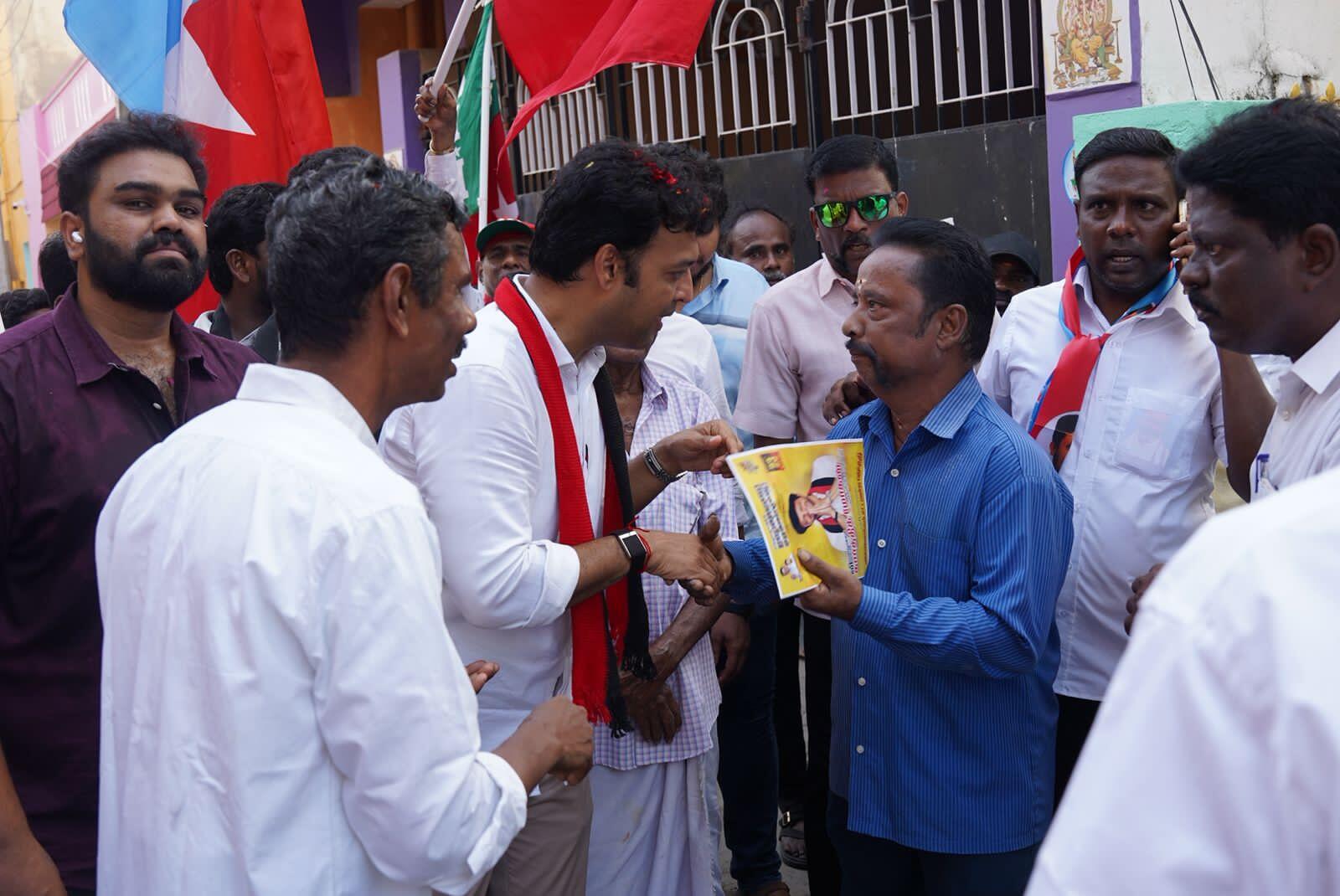 வில்லிவாக்கம் திமுக வேட்பாளர் கார்த்திக் மோகன் தீவிர வாக்குசேகரிப்பு