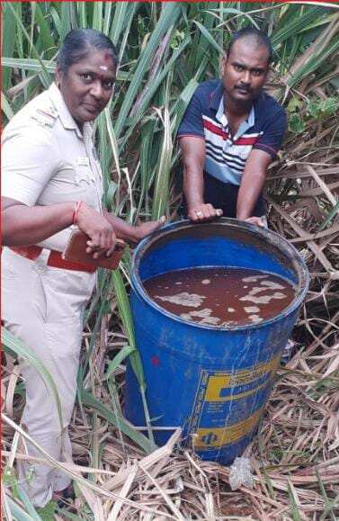 விழுப்புரம் அருகே 400 லிட்டர் சாராய ஊறல் பறிமுதல் - ஒருவர் கைது!