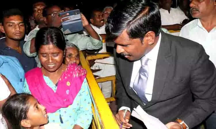 முதலமைச்சரிடம் உதவி கேட்ட சிறுமிக்கு வீடு!!