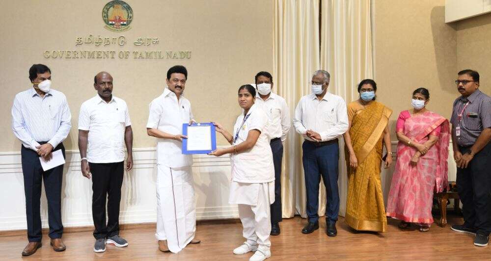 மருத்துவத்துறையில் பணி நியமன ஆணைகளை முதல்வர் வழங்கினார்