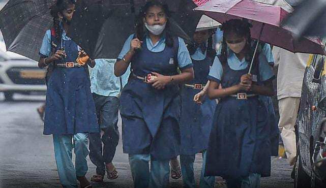 தென்காசி மாவட்டத்தில் பள்ளிகளுக்கு அரைநாள் விடுமுறை!