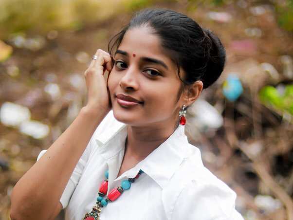 கணவரை பிரிந்தார் நடிகை ஷீலா