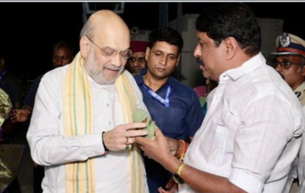 அதிமுகவிடமிருந்து 65 இடங்கள் வரை கேட்க பாஜக திட்டம்! நயினார்- அமித்ஷா சந்திப்பில் நடந்தது என்ன?