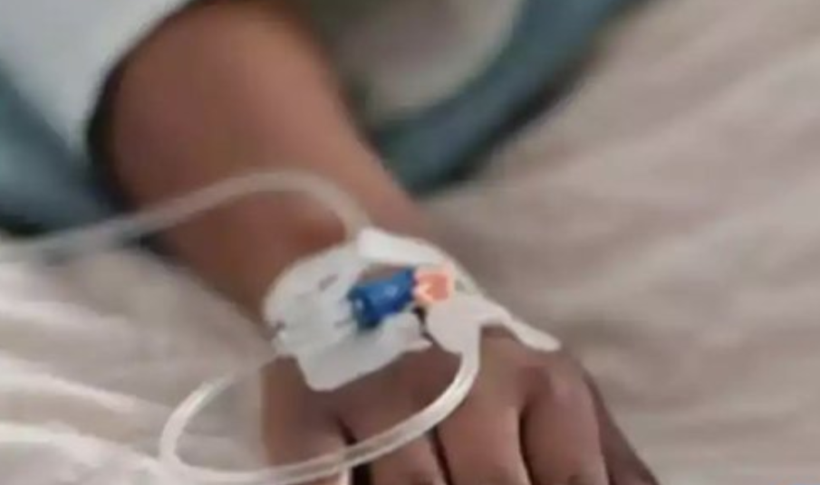 தனியார் கல்லூரி விடுதி உணவில் பூச்சி - மாணவர்கள் மயக்கம்