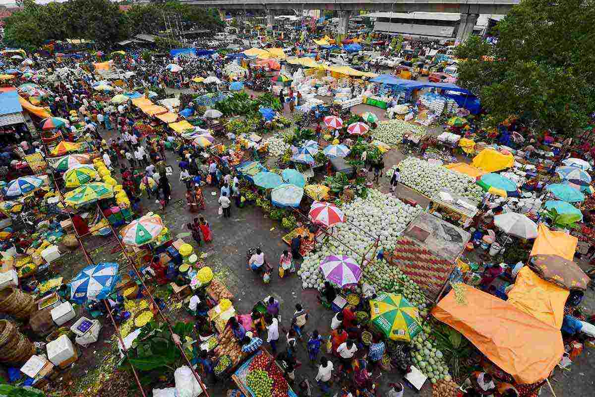 வருகிற 19ம் தேதி கோயம்பேடு காய்கறி சந்தை விடுமுறை!!