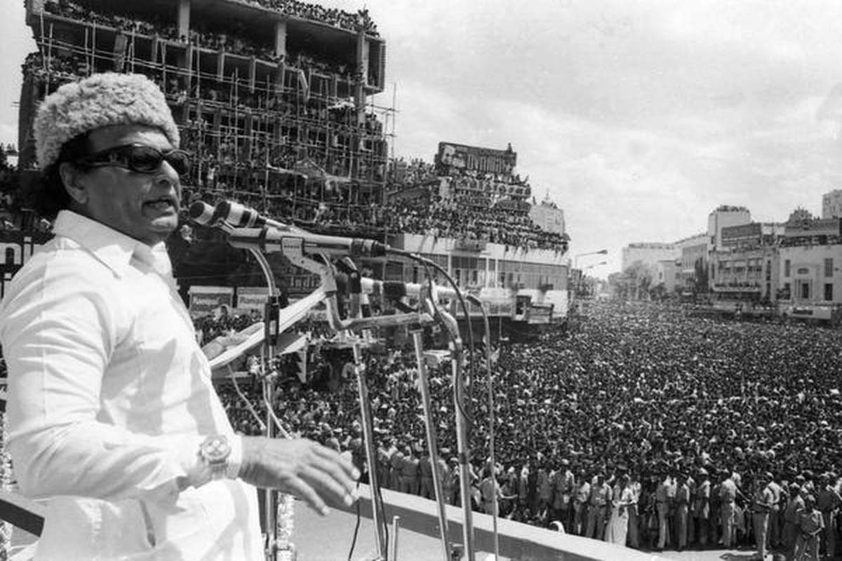 எம்.ஜி.ஆரின் ஒரே ஆசை! ரசிகர்களுக்கு கே.சி.பி. அழைப்பு!