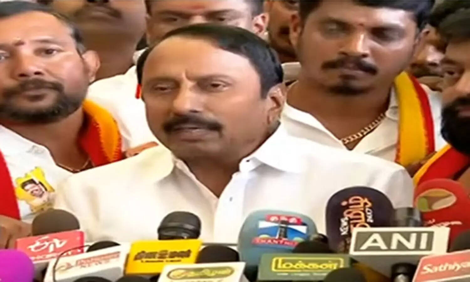 என் உயிர் மூச்சு உள்ளவரை தவெகவிற்கு பணியாற்றுவேன் - செங்கோட்டையன்..!!