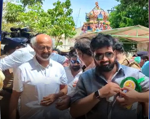 தயாரிப்பாளர் சங்க தேர்தலில் வாக்களித்தார் நடிகர் ரஜினிகாந்த்..