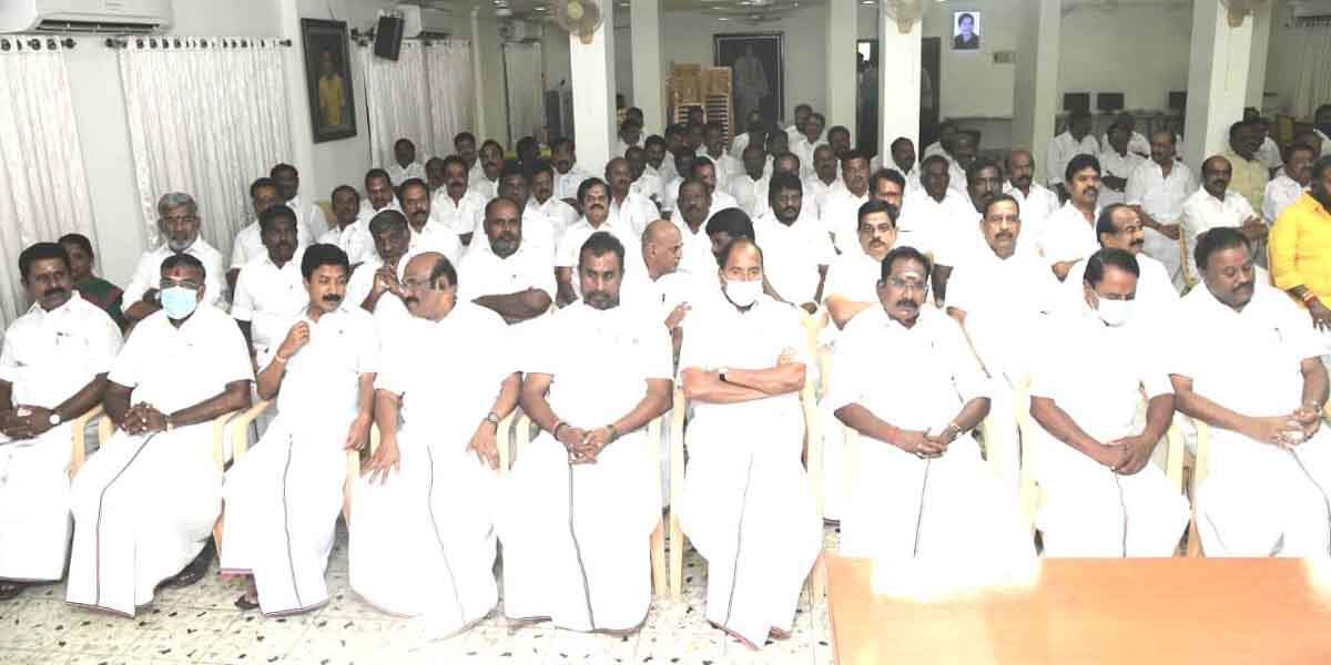 ஒற்றைத்தலைமை! -எம்.ஜி.ஆர். மாளிகையின் உள்ளே வெளியே