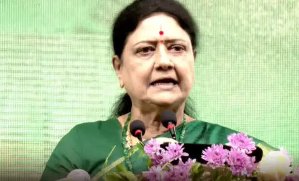 எடப்பாடி அதிர்ச்சி… சசிகலா மீண்டும் ஆக்டிவ் மோடு!