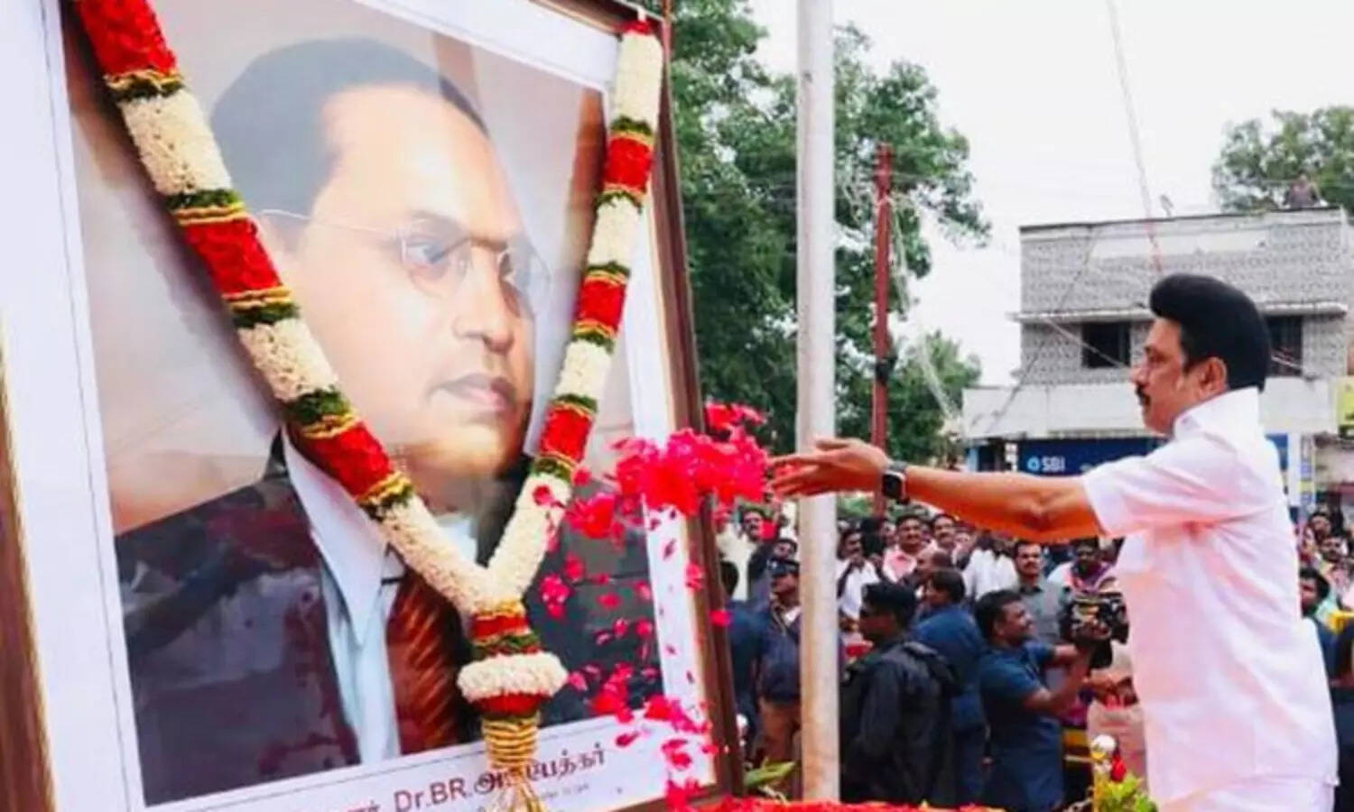 அண்ணல் அம்பேத்கரின் நினைவு தினம் : முதலமைச்சர் மு.க.ஸ்டாலின் எக்ஸ் தளத்தில் பதிவு..!