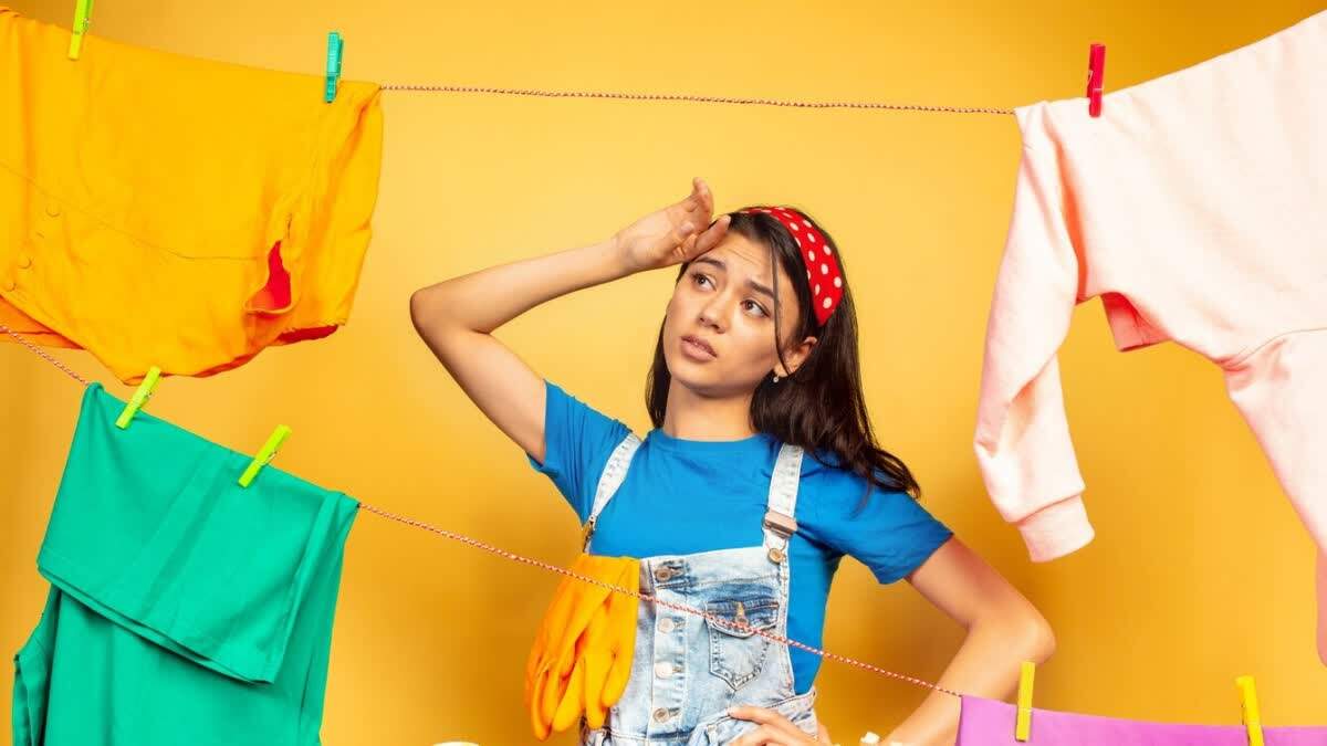 மழையால் துணி காய மாட்டேங்குதா..? இந்த டிப்ஸ் ட்ரை பண்ணி பாருங்க..!