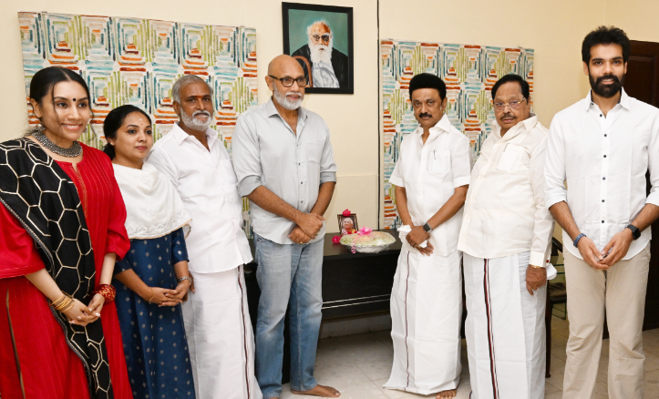 நடிகர் சத்யராஜ் தாயார் மறைவு - நேரில் சென்று ஆறுதல் கூறிய முதல்வர் ஸ்டாலின்