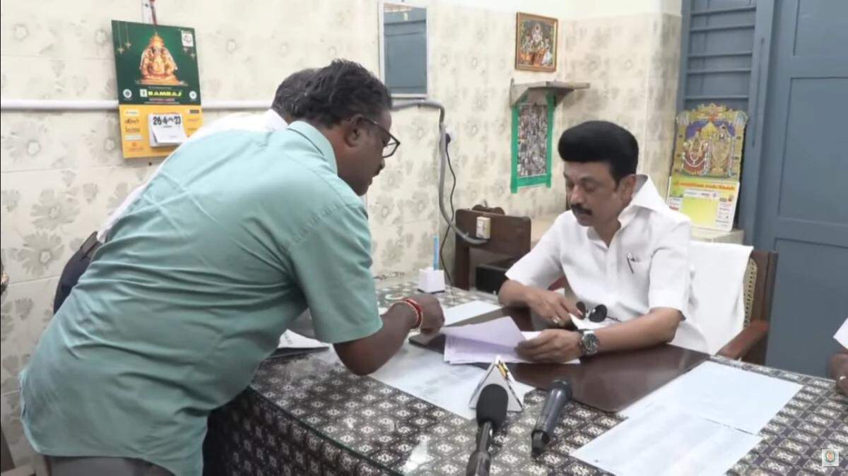 ஒலக்கூர் ஊராட்சி ஒன்றிய அலுவலகத்தில் முதல்வர் ஸ்டாலின் திடீர் ஆய்வு..